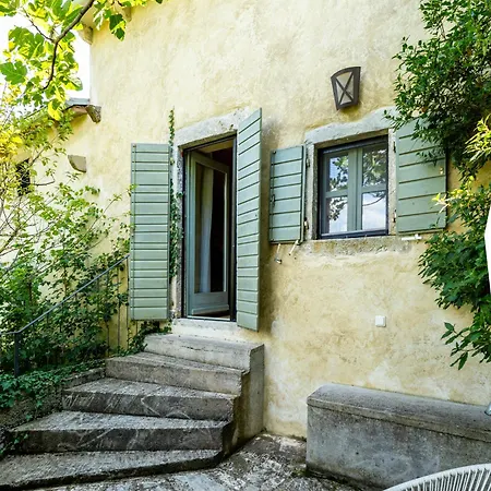 Uljar With Side - Exclusive Istria, Jakomici * Pićan